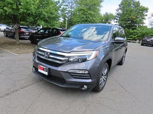 Modern Steel Metallic 2018 Honda Pilot EX-L