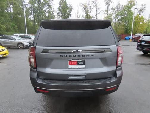 2021 Chevrolet Suburban 4WD Z71
