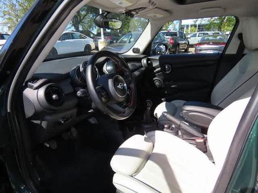 2019 MINI Hardtop Cooper
