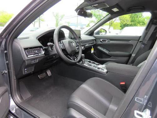 Meteorite Gray Metallic 2026 Honda Civic Sport