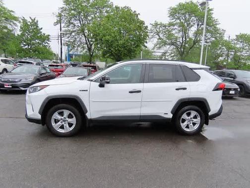 2020 Toyota RAV4 Hybrid XLE