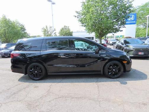 2023 Honda Odyssey Sport