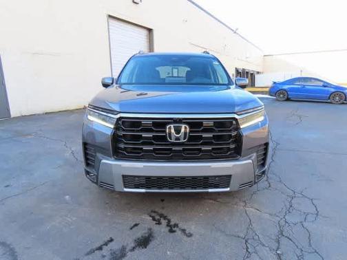 2026 Honda Pilot Touring 8-Passenger