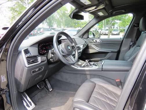 2023 BMW X5 M50i