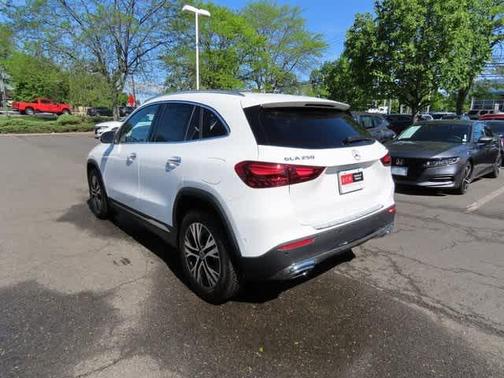 2025 Mercedes-Benz GLA 250 4MATIC