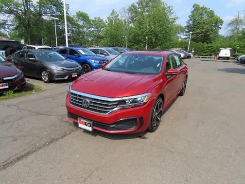 2020 Volkswagen Passat 2.0T R-Line