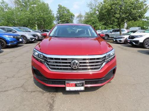 2020 Volkswagen Passat 2.0T R-Line