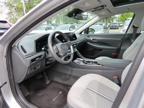 2021 Hyundai SONATA SEL