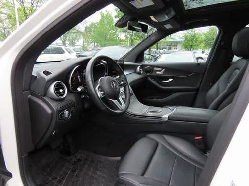 2021 Mercedes-Benz GLC 300 4MATIC
