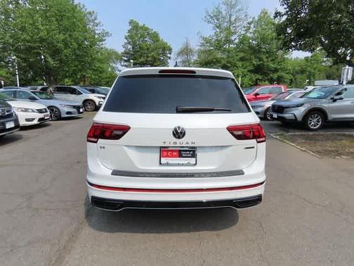 2024 Volkswagen Tiguan 2.0T SE R-Line Black 4MOTION
