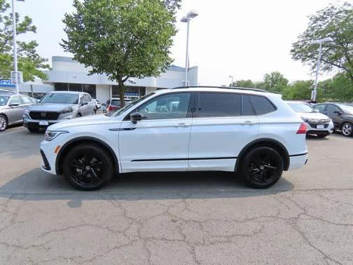 2024 Volkswagen Tiguan 2.0T SE R-Line Black 4MOTION