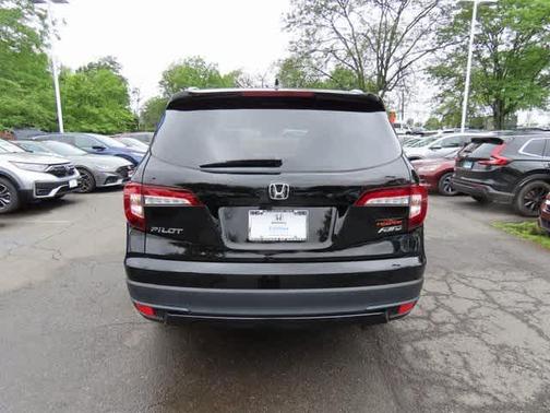 2022 Honda Pilot AWD TrailSport