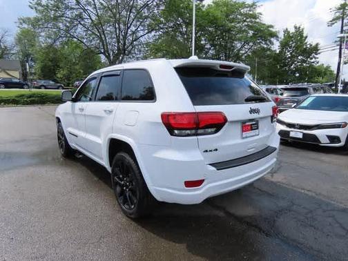 2019 Jeep Grand Cherokee Altitude