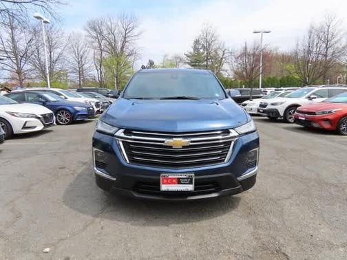2022 Chevrolet Traverse LT Cloth