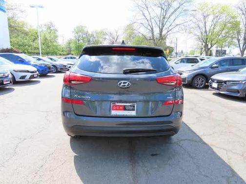 2020 Hyundai TUCSON SE