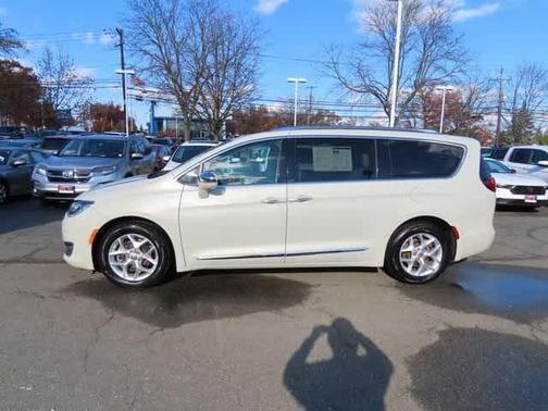 2020 Chrysler Pacifica Limited