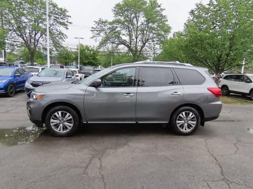 2020 Nissan Pathfinder S 4WD