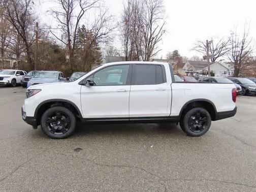 2025 Honda Ridgeline Black