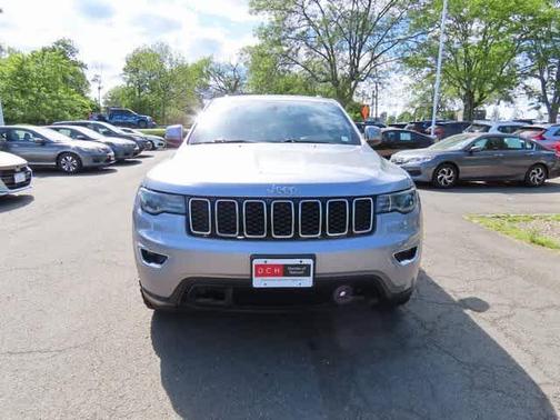 2020 Jeep Grand Cherokee Laredo