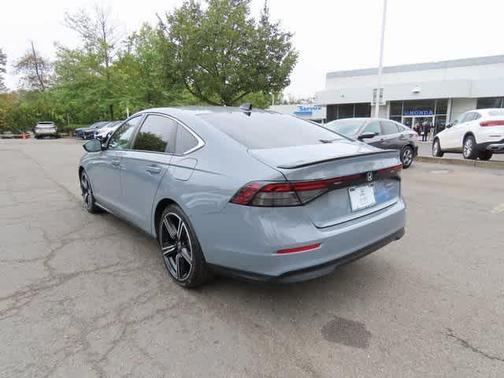 2023 Honda Accord Hybrid Base