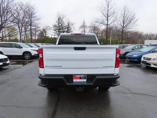 2022 Chevrolet Silverado 1500 Custom Trail Boss