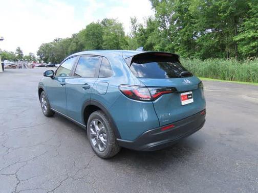 Nordic Forest Pearl 2026 Honda HR-V LX