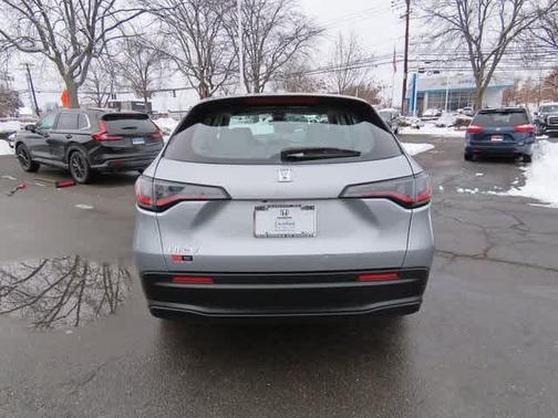 2024 Honda HR-V LX
