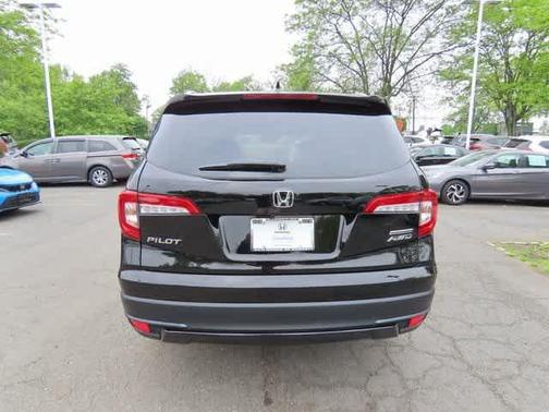 2022 Honda Pilot AWD Special Edition