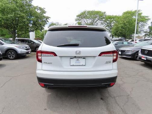 2022 Honda Pilot AWD Sport