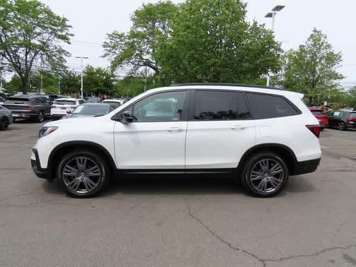 2022 Honda Pilot AWD Sport