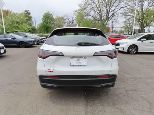 Platinum White Pearl 2023 Honda HR-V LX