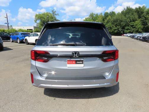 Solar Silver Metallic 2026 Honda Odyssey Touring