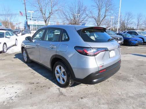 2023 Honda HR-V LX