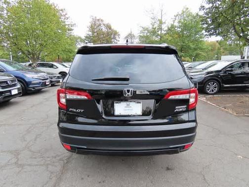 2022 Honda Pilot AWD Special Edition