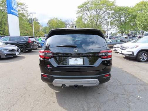 2023 Honda Pilot AWD EX-L 7 Passenger