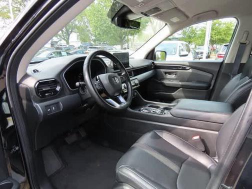 2023 Honda Pilot AWD EX-L 7 Passenger