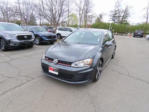2016 Volkswagen Golf GTI 2.0T S 4-Door