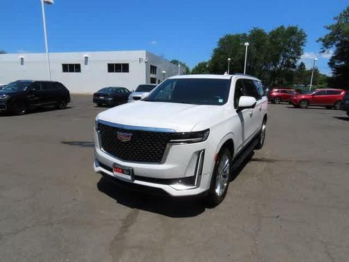 2024 Cadillac Escalade ESV Premium Luxury