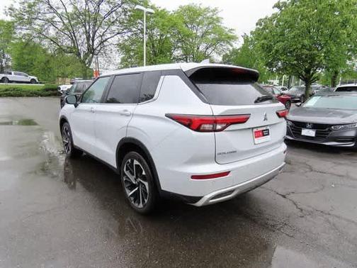 2023 Mitsubishi Outlander SE Special Editiont S-AWC