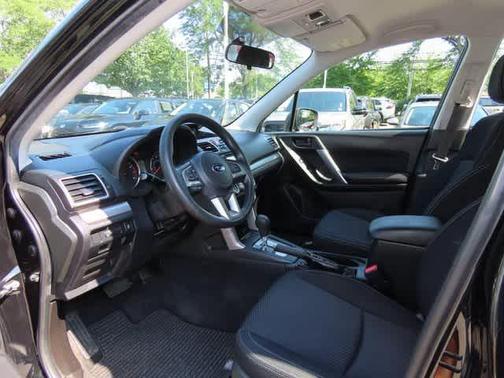 2017 Subaru Forester 2.5i