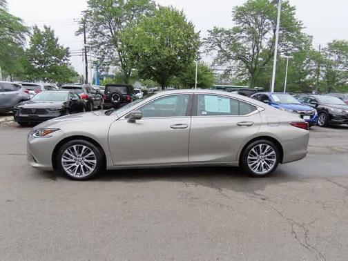 2021 Lexus ES 250 Base