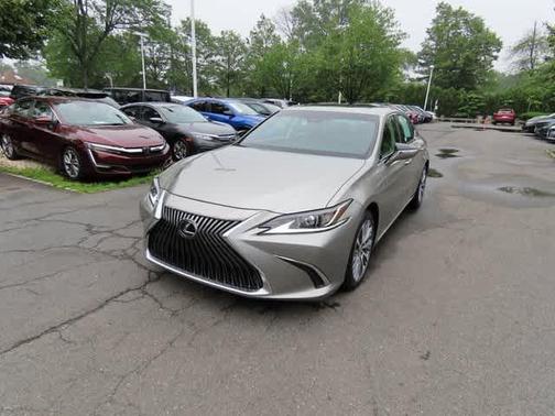 2021 Lexus ES 250 Base