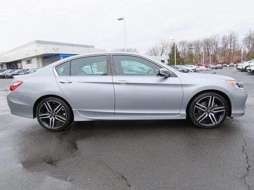 2017 Honda Accord Sport SE