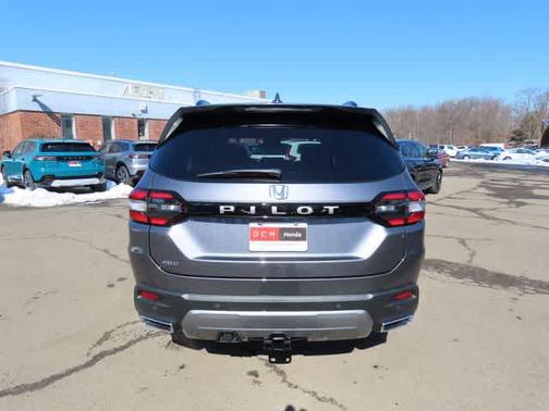 Modern Steel Metallic 2026 Honda Pilot EX-L