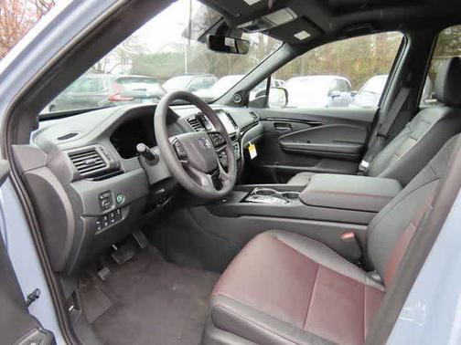 Sonic Gray Pearl 2026 Honda Ridgeline Black