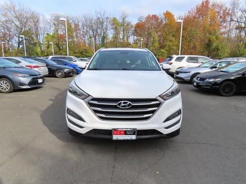 2018 Hyundai TUCSON SEL