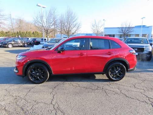 2025 Honda HR-V AWD Sport