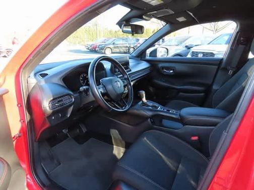 2025 Honda HR-V AWD Sport