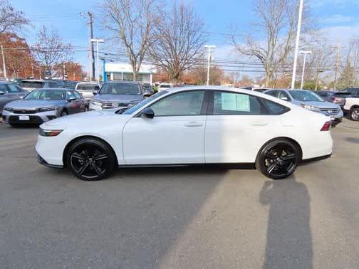 2023 Honda Accord Hybrid Base