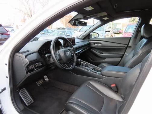 2023 Honda Accord Hybrid Base